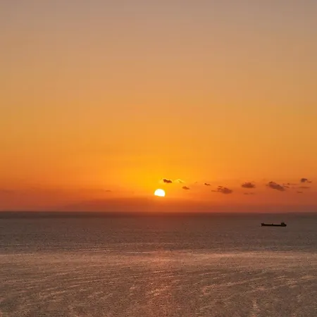 Pelagaki Sunrise Orthoniaí